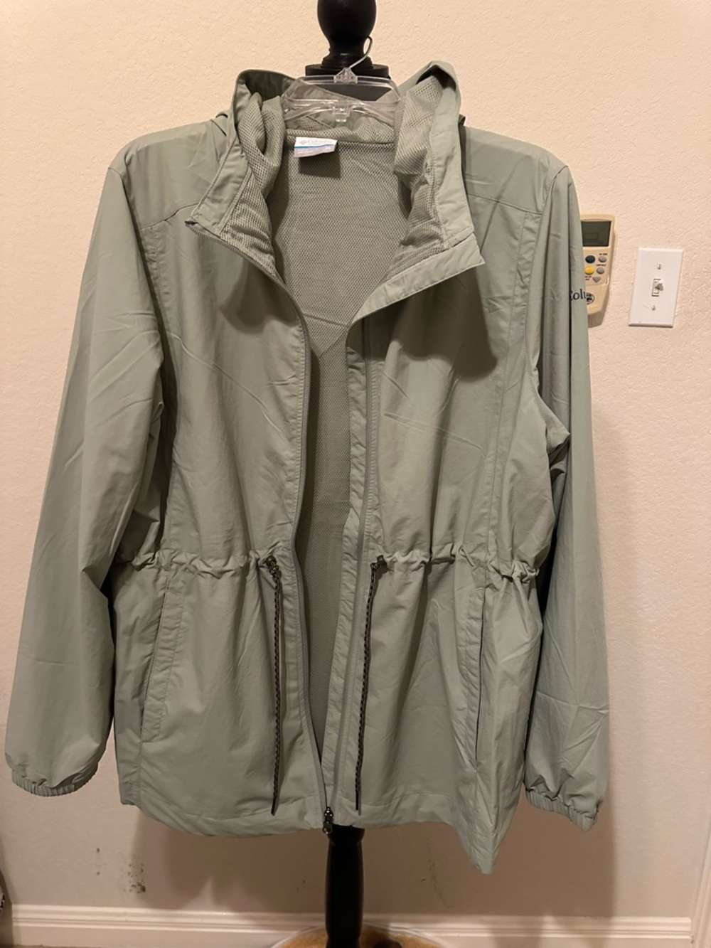 Women's Columbia Lillian Ridge II Rain Jacket
Size X-Large. NWT. - Picture 5 of 15